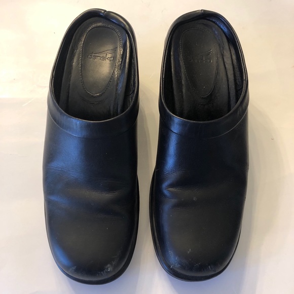 Dansko Shoes - Dansko Clogs